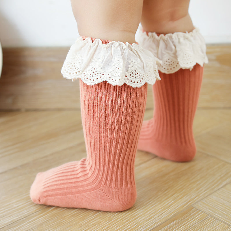 Soft & Elegant Frilled Lace Socks