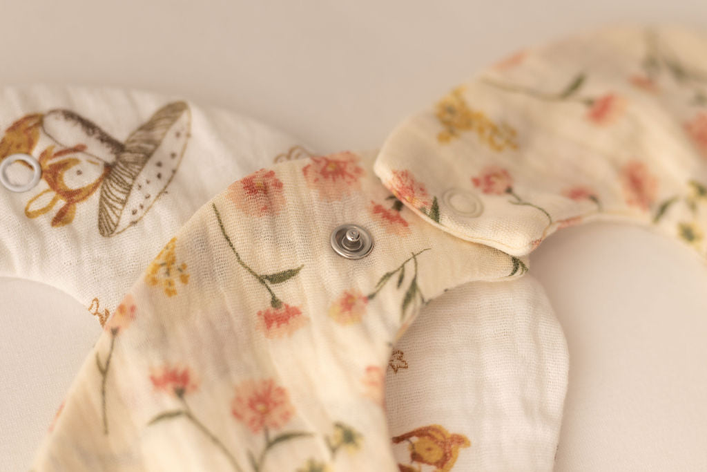Organic Cotton Baby Bib – Soft & Stylish - SOALSA - snap - slinčki za dojenčke