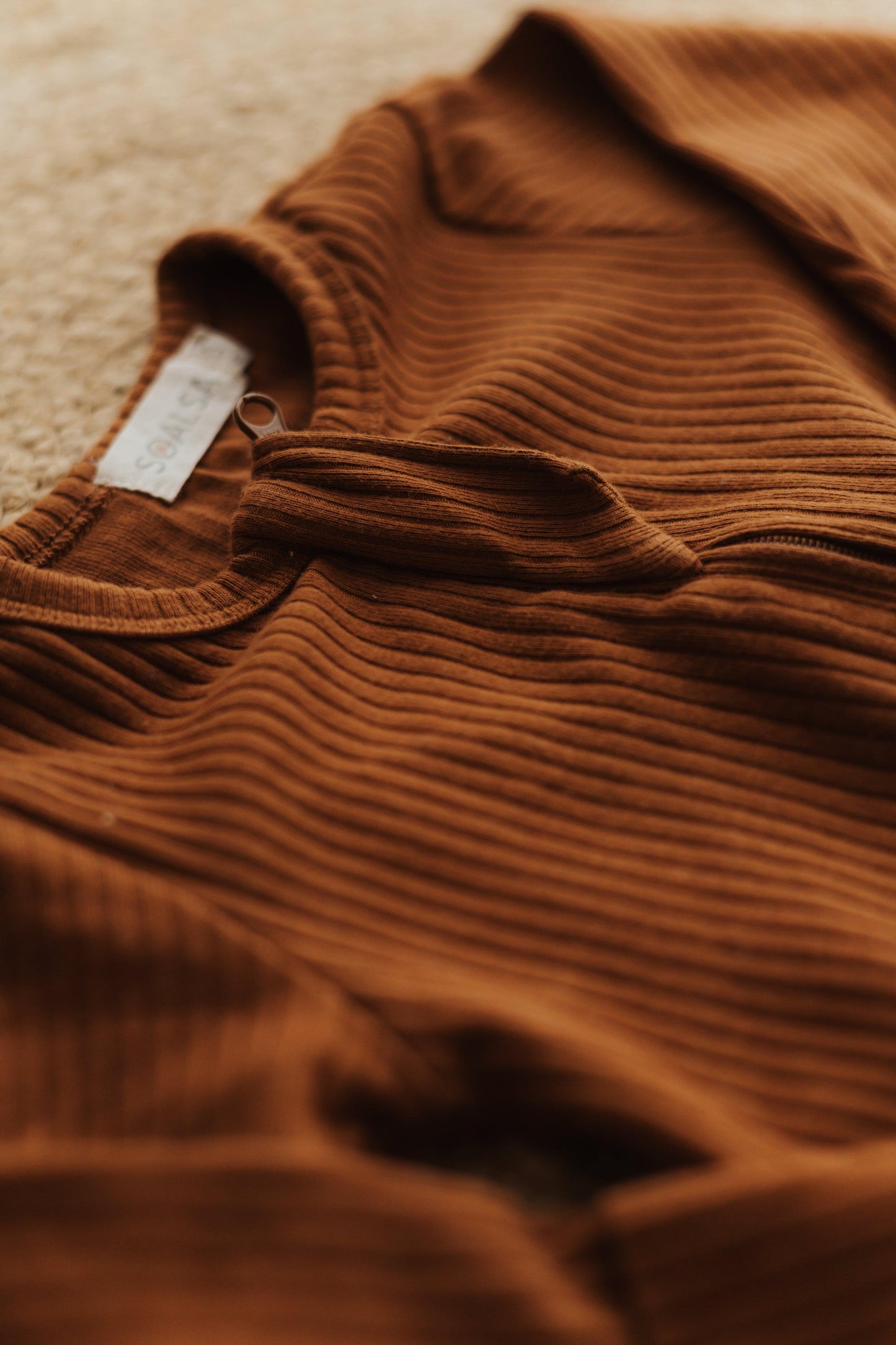 SOALSA brown ribbed baby sleep romper made from soft fabric Spalni Pajaci za Dojenčke