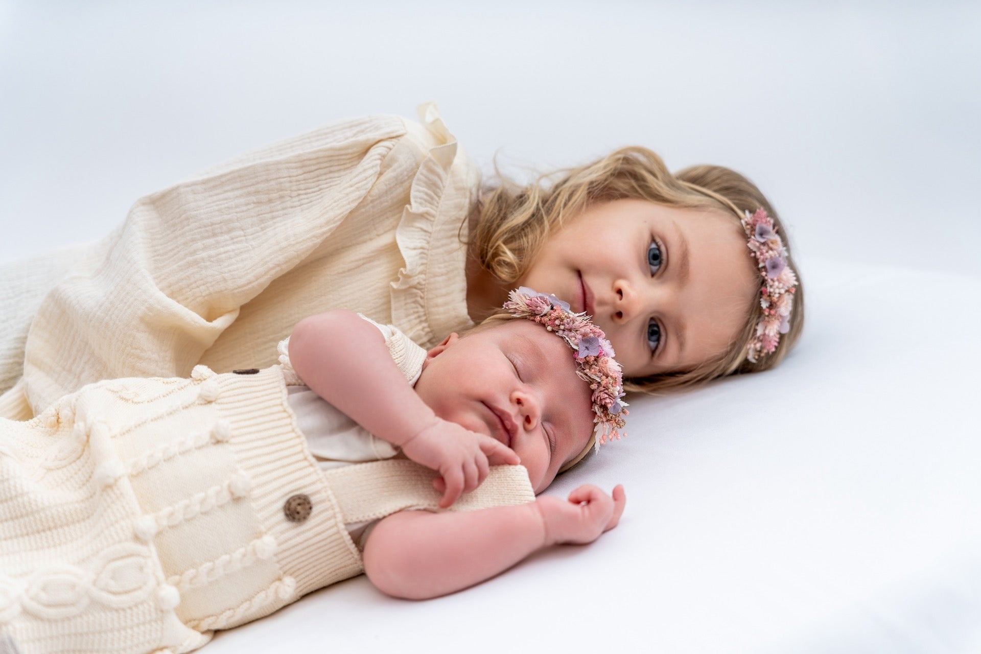 Knitted Baby Cardigan & Romper Cocco Set