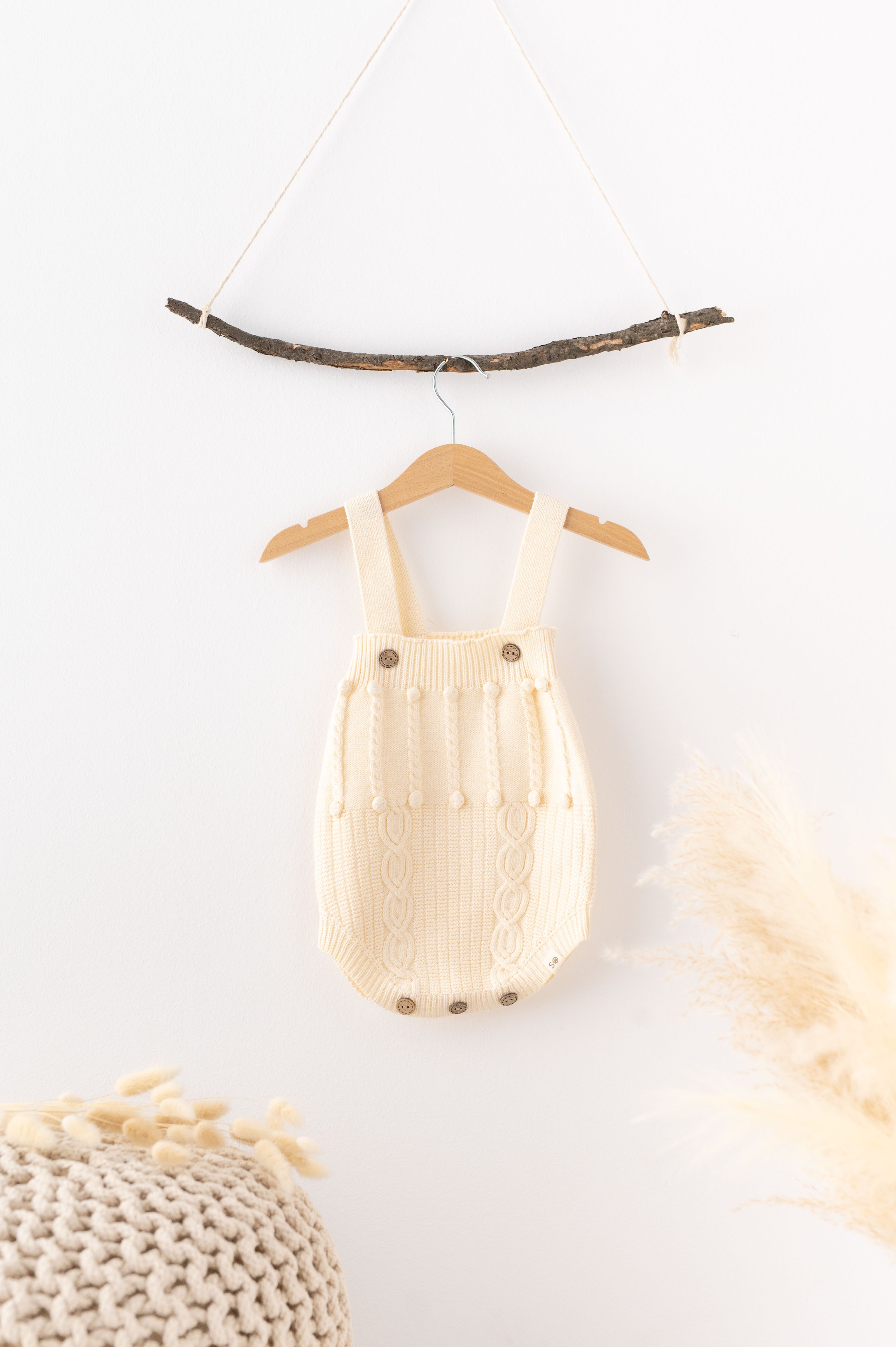 Knitted Bloomers Romper With Straps - SOALSA