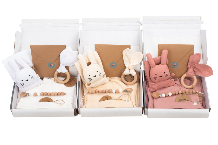 kaj podariti ob rojstvu otroka - čudovito darilo 